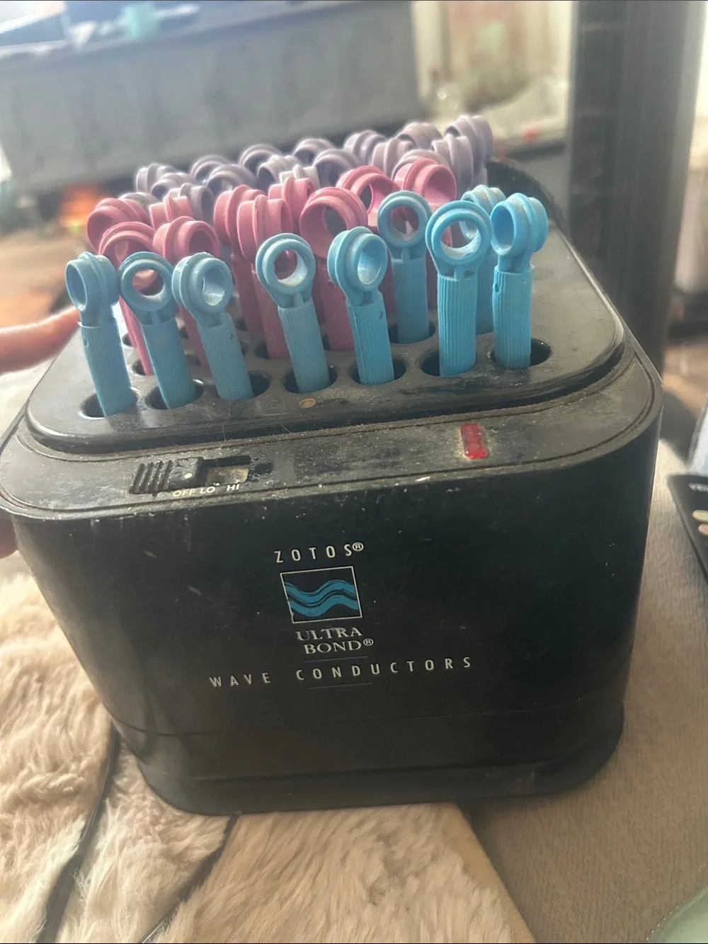 Zotos Ultra Bond Wave Conductors Hair Roller Heater with Pink & Blue Rollers